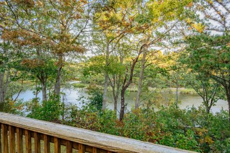 5 Riverview Avenue Mashpee MA 02649