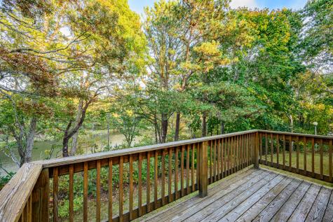 5 Riverview Avenue Mashpee MA 02649