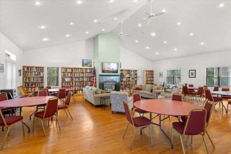 5 Riverview Avenue Mashpee MA 02649