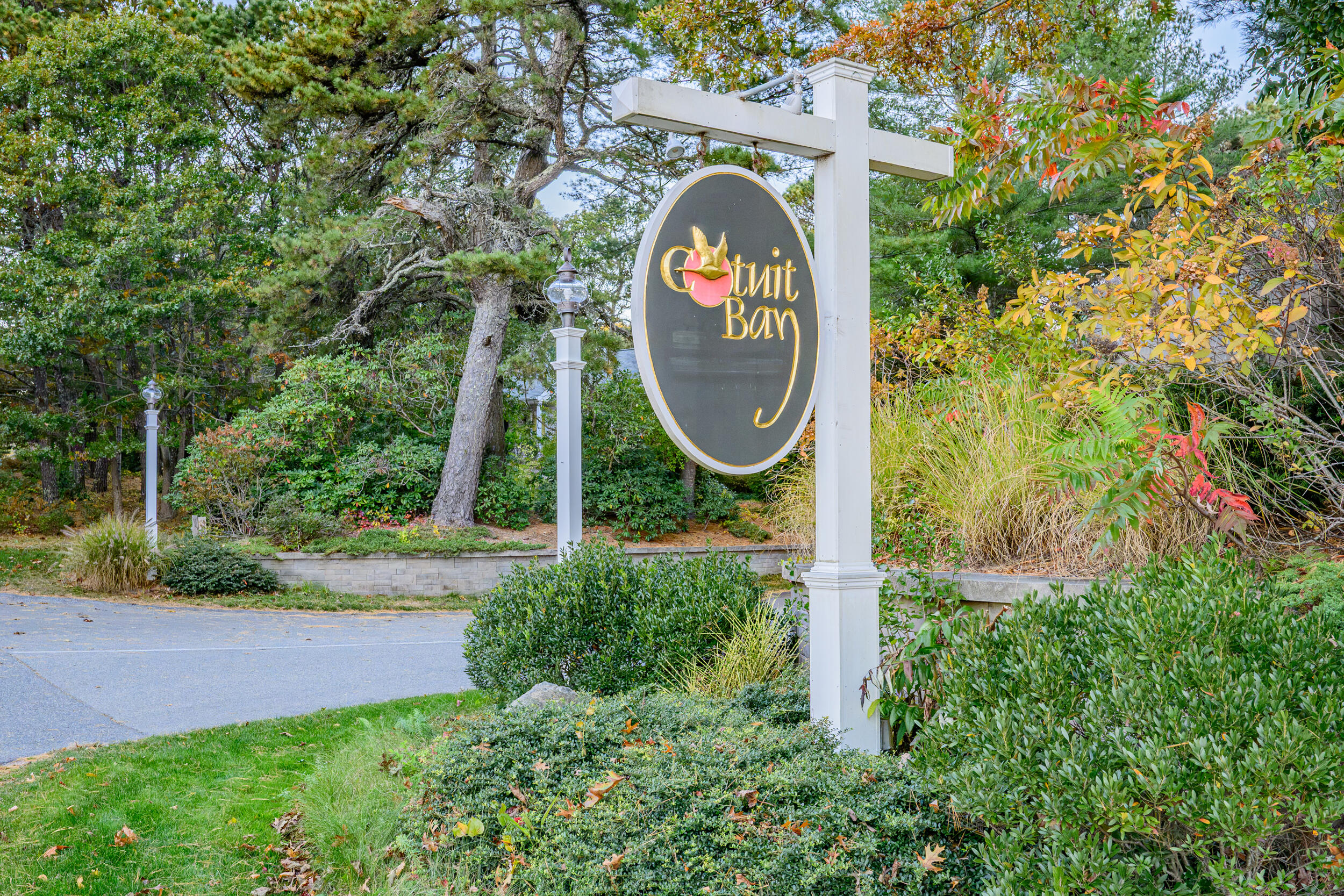 5 Riverview Avenue Mashpee MA 02649