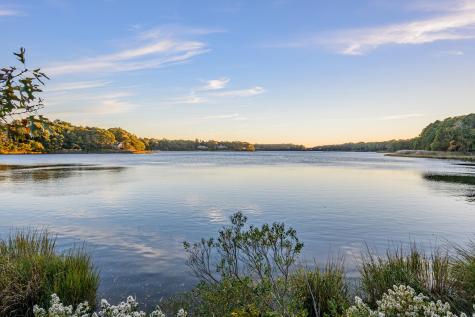 5 Riverview Avenue Mashpee MA 02649