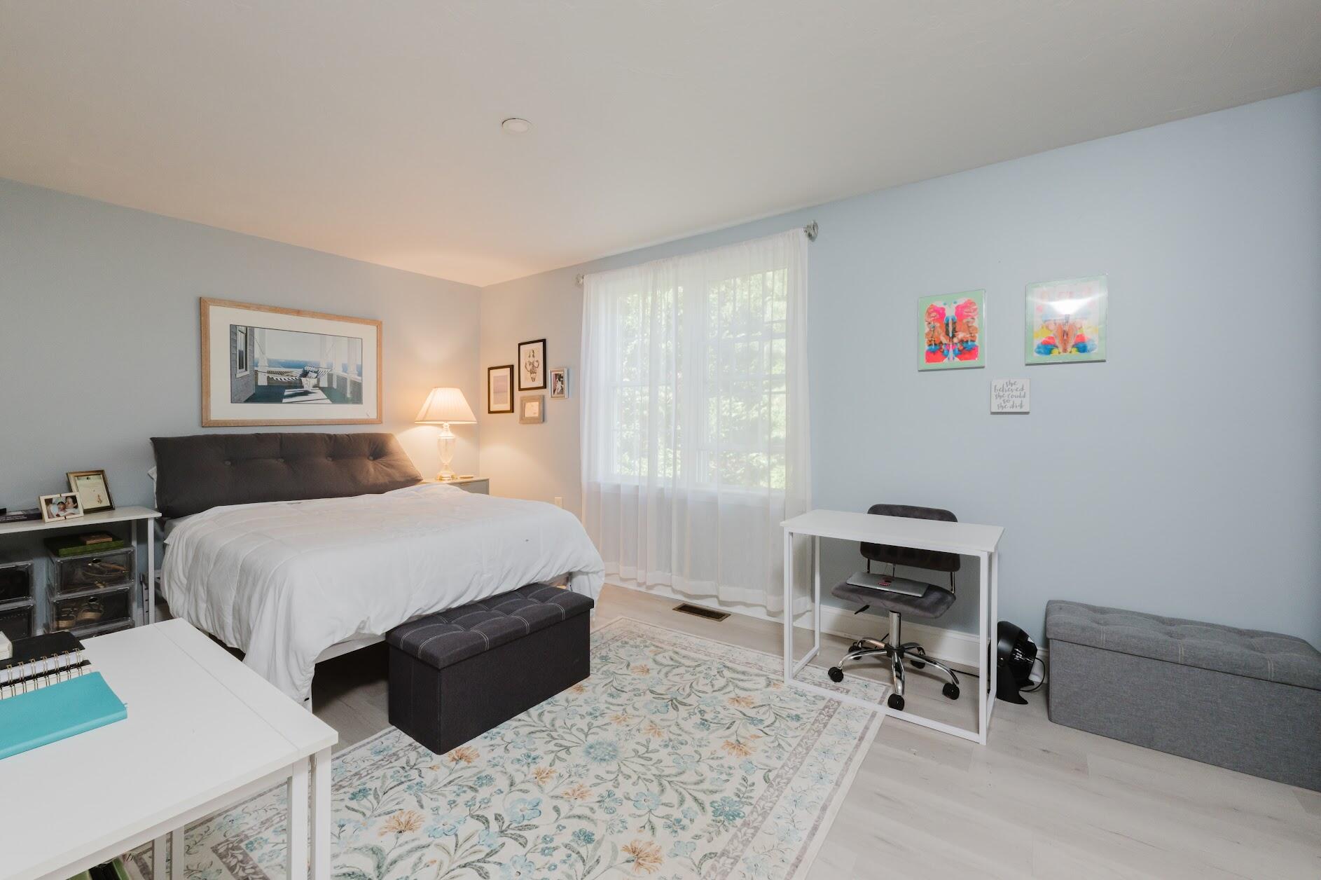 22 Stratford Ridge Mashpee MA 02649