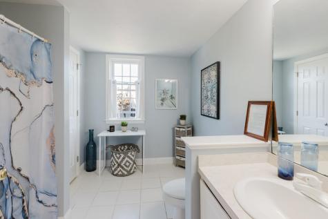 22 Stratford Ridge Mashpee MA 02649