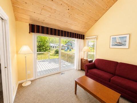 67 Four Seasons Drive Mashpee MA 02649
