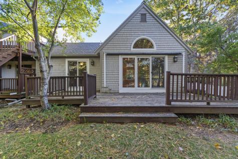 24 Ryans Way Mashpee MA 02649