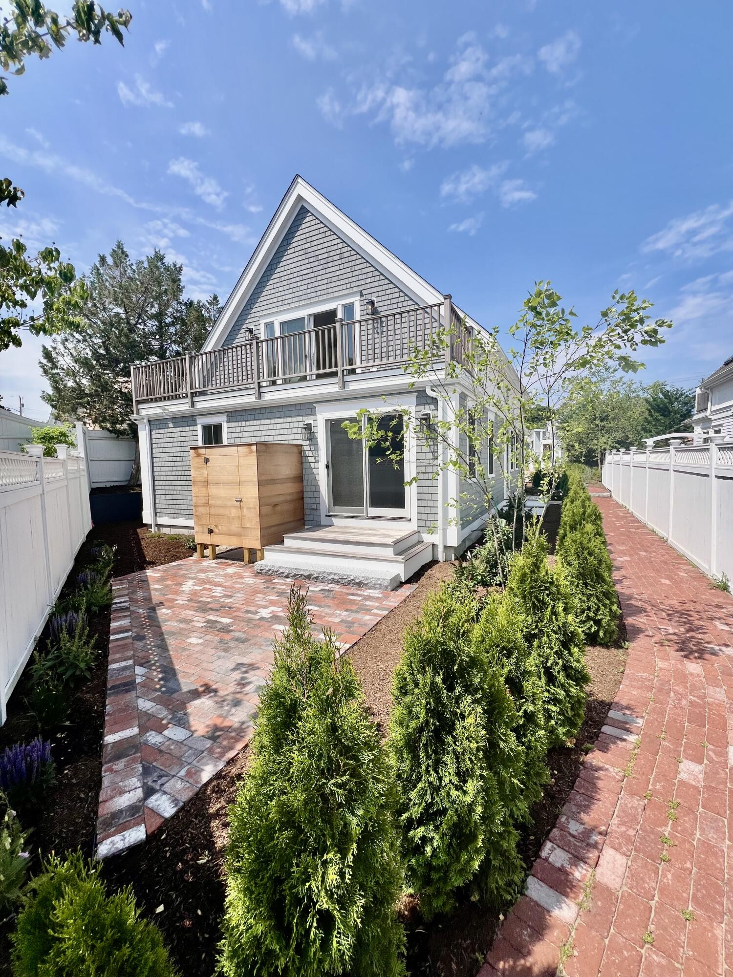 65 Franklin Street Provincetown MA 02657