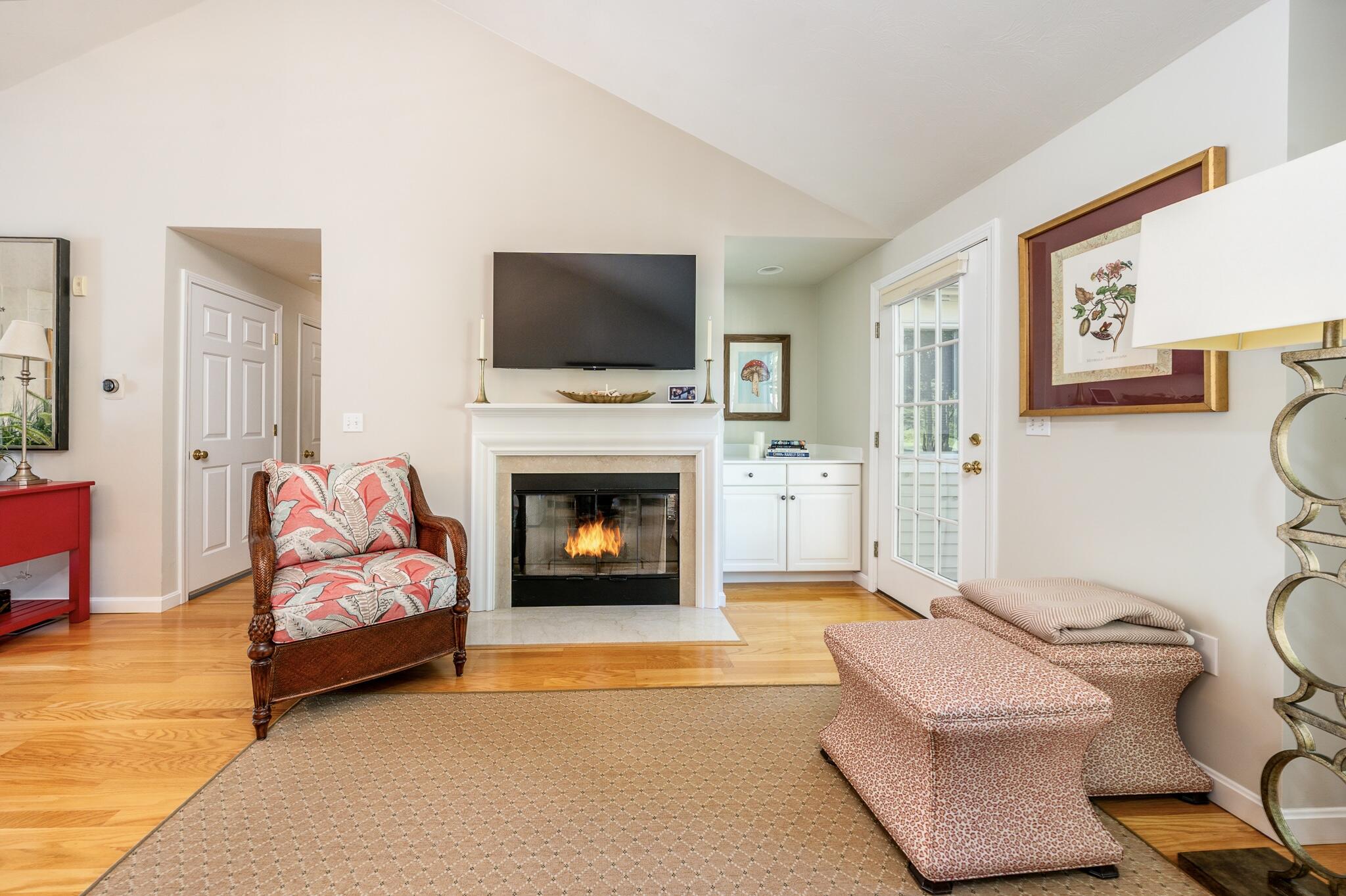 12 Pga Lane Mashpee MA 02649