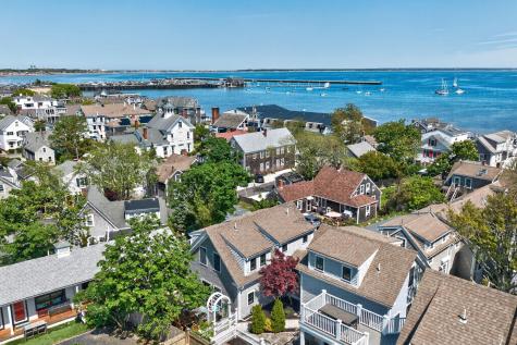 7 Conant Street Provincetown MA 02657