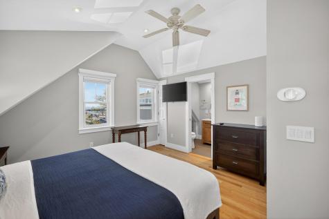 7 Conant Street Provincetown MA 02657