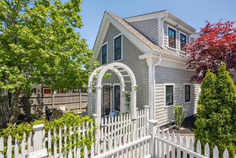 7 Conant Street Provincetown MA 02657