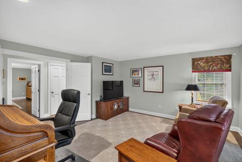 8 Elizabeth Circle Mashpee MA 02649
