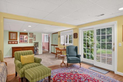 8 Elizabeth Circle Mashpee MA 02649
