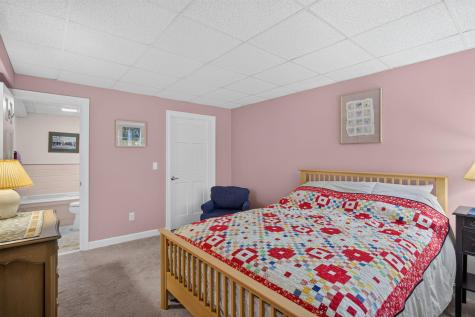 8 Elizabeth Circle Mashpee MA 02649