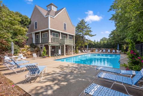 8 Elizabeth Circle Mashpee MA 02649