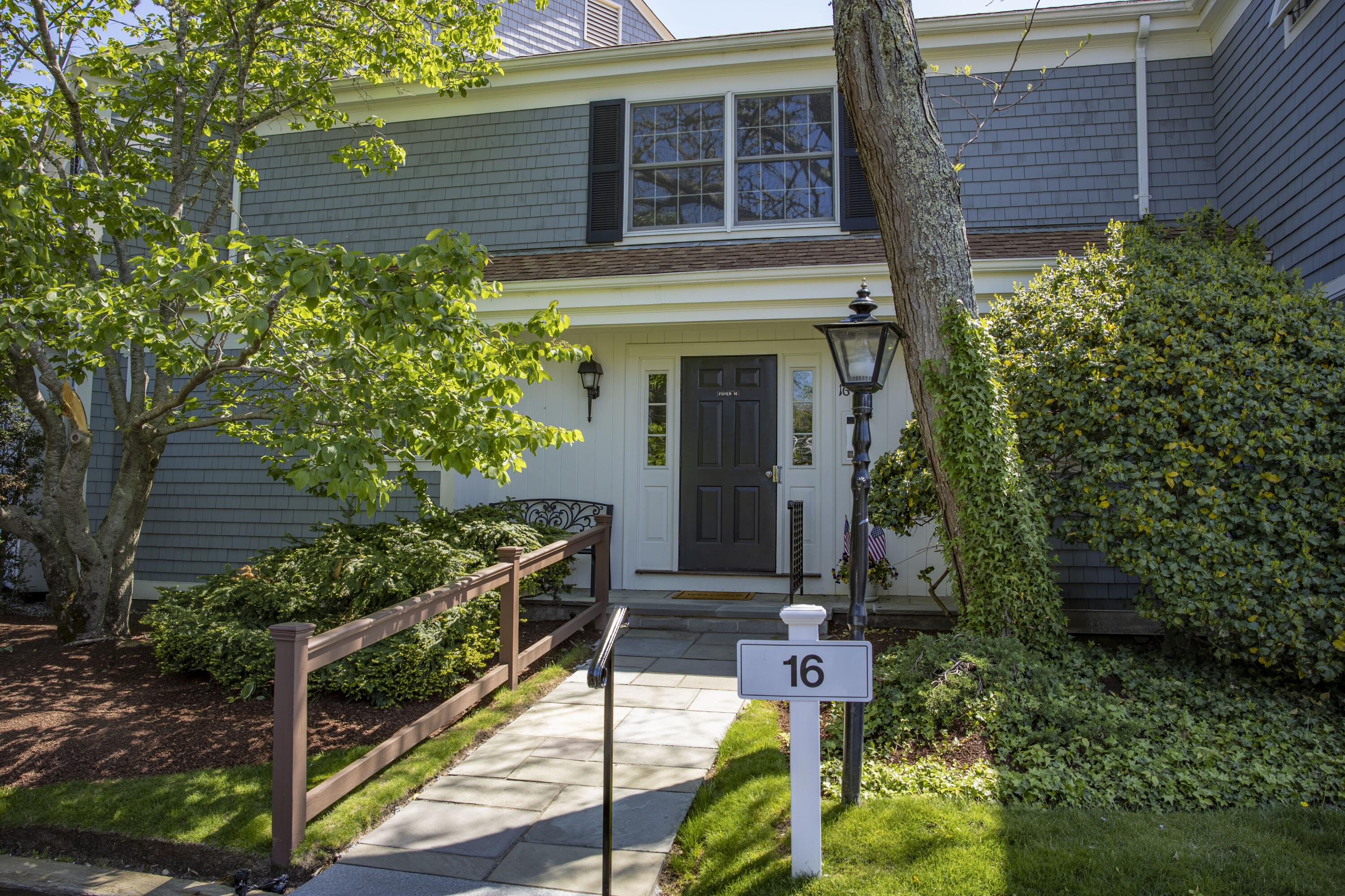 39 Tower Hill Road Osterville MA 02655