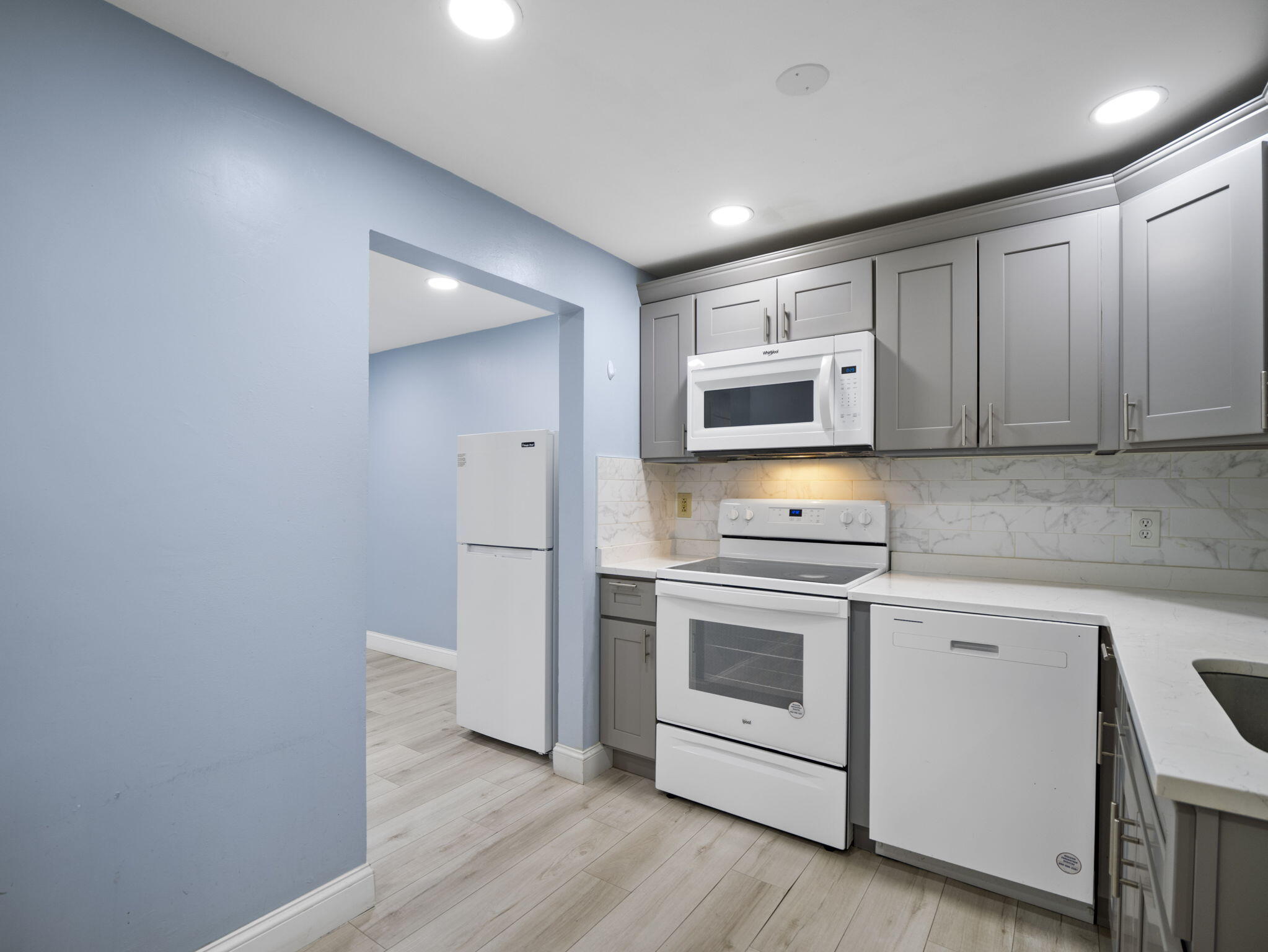 24 Betty's Pond Road Hyannis MA 02601