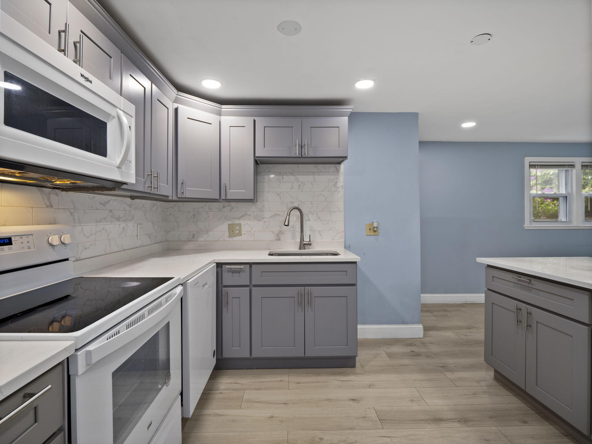 24 Betty's Pond Road Hyannis MA 02601