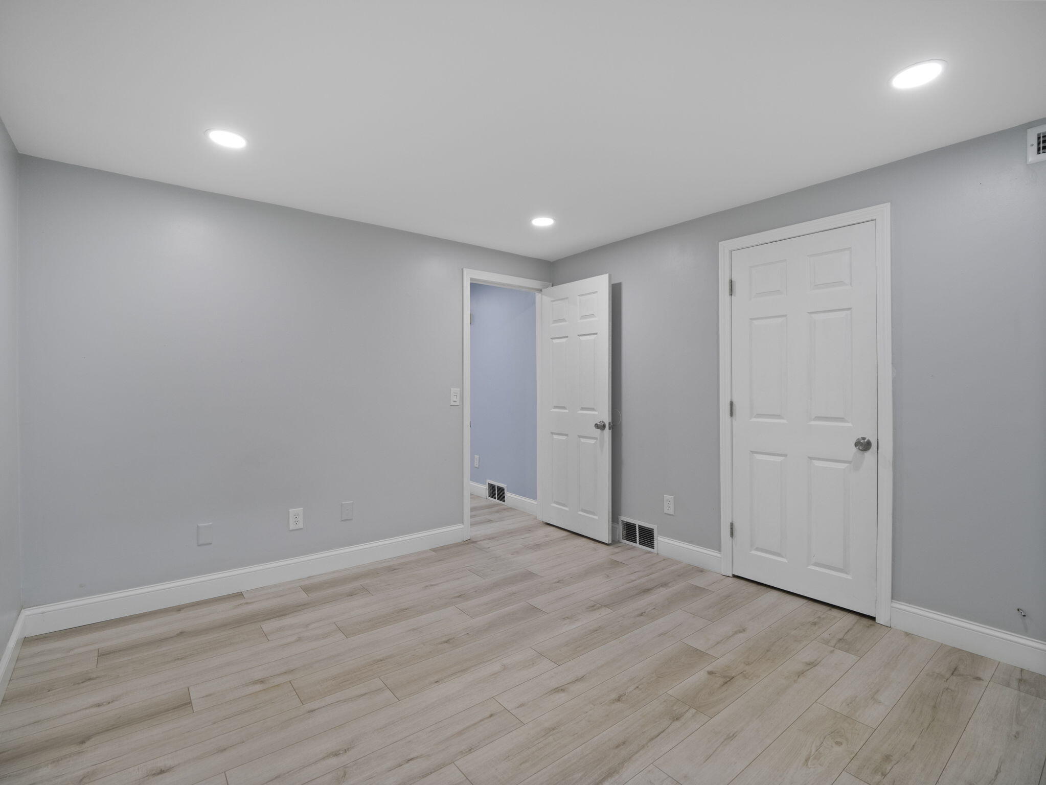 24 Betty's Pond Road Hyannis MA 02601