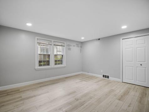 24 Betty's Pond Road Barnstable MA 02601