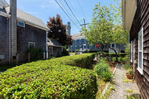 29 Alden Street Provincetown MA 02657
