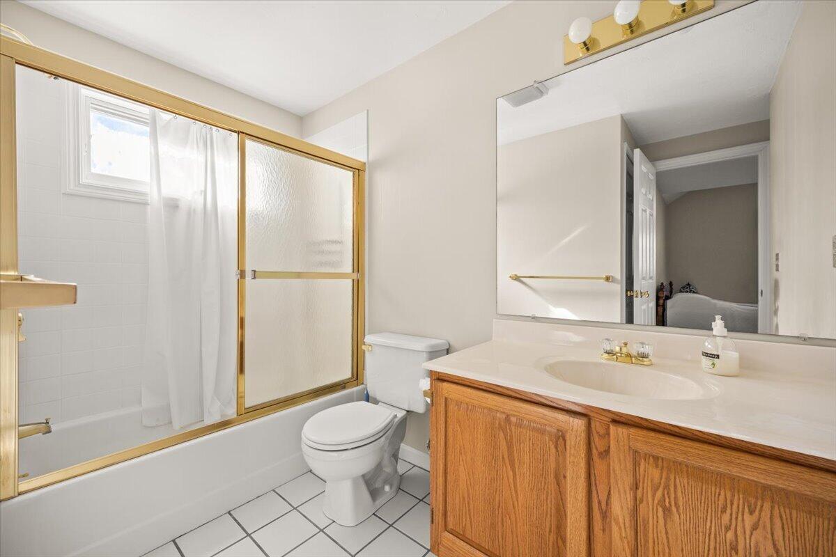 30 Harbor Hill Drive Bourne MA 02532