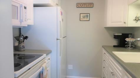 817 Old Strawberry Hill Road Hyannis MA 02601