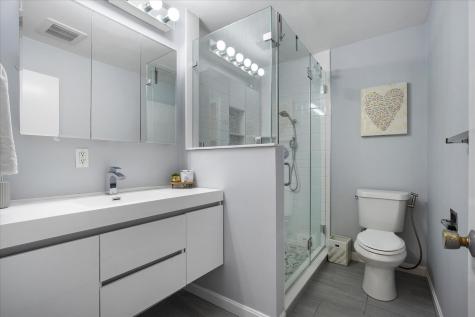 231 Massachusetts 28 Harwich MA 02671