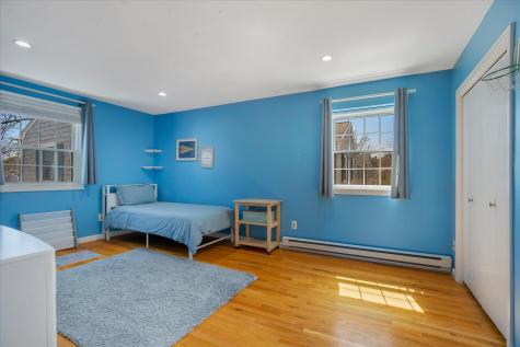 231 Massachusetts 28 Harwich MA 02671