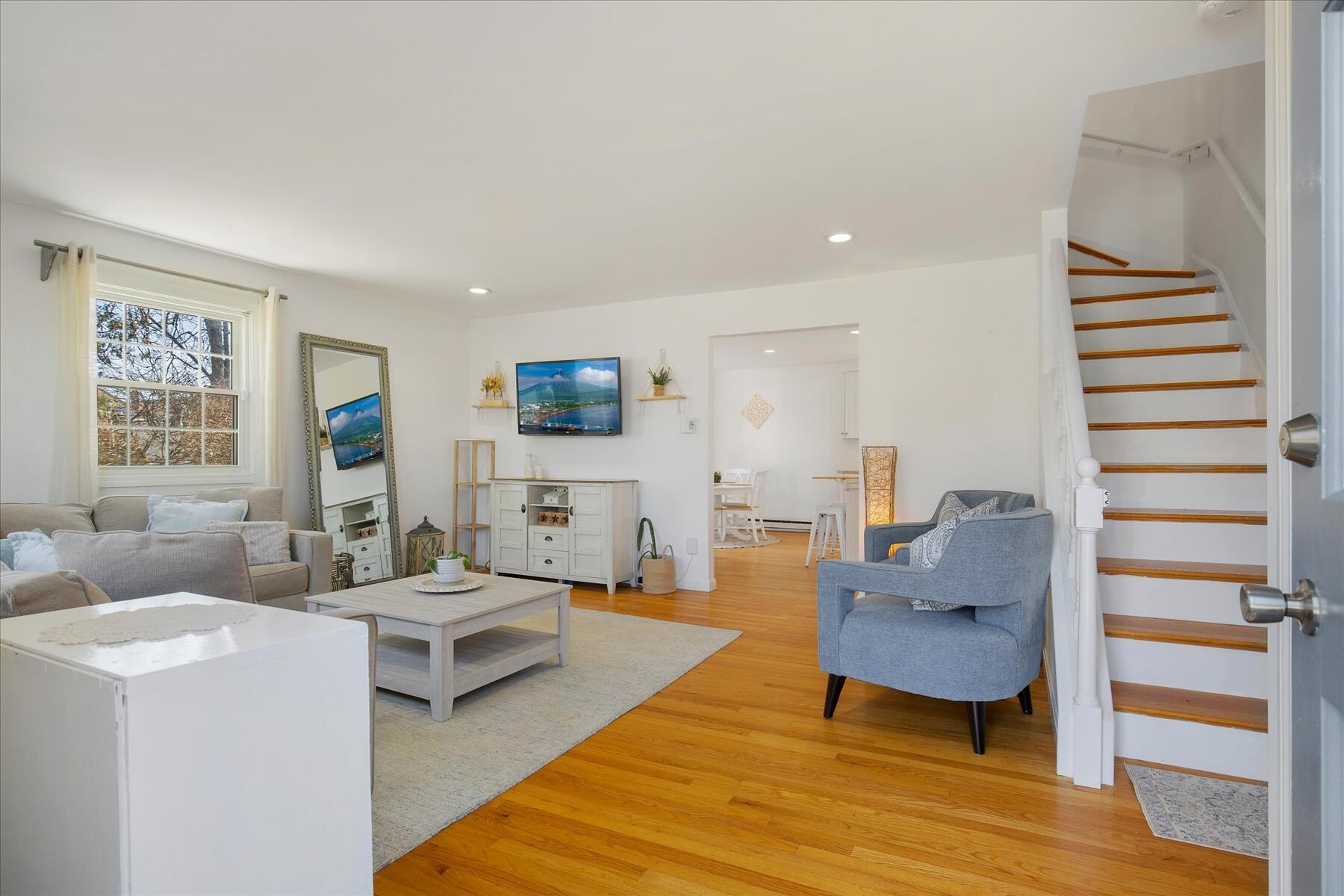 231 Massachusetts 28 Harwich MA 02671
