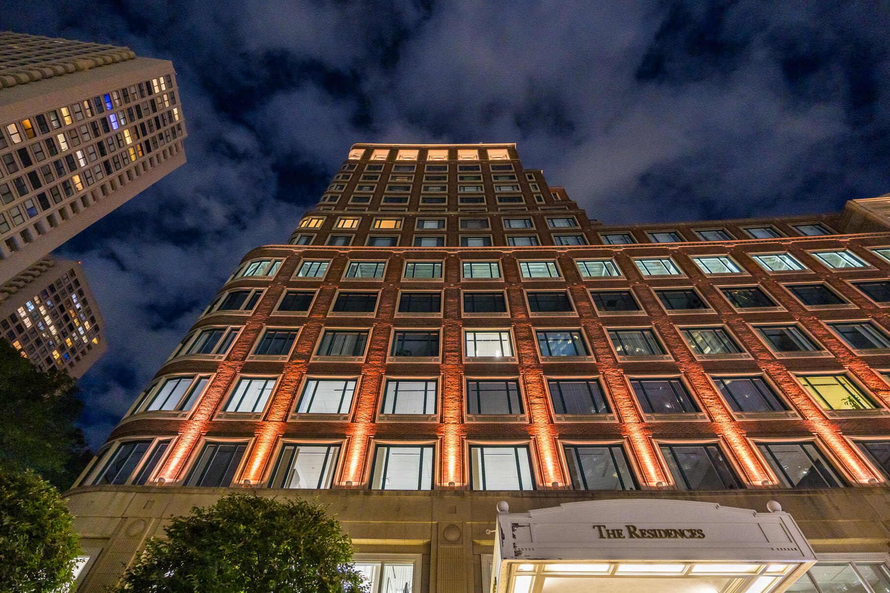 10 Rowes Wharf Boston MA 02110