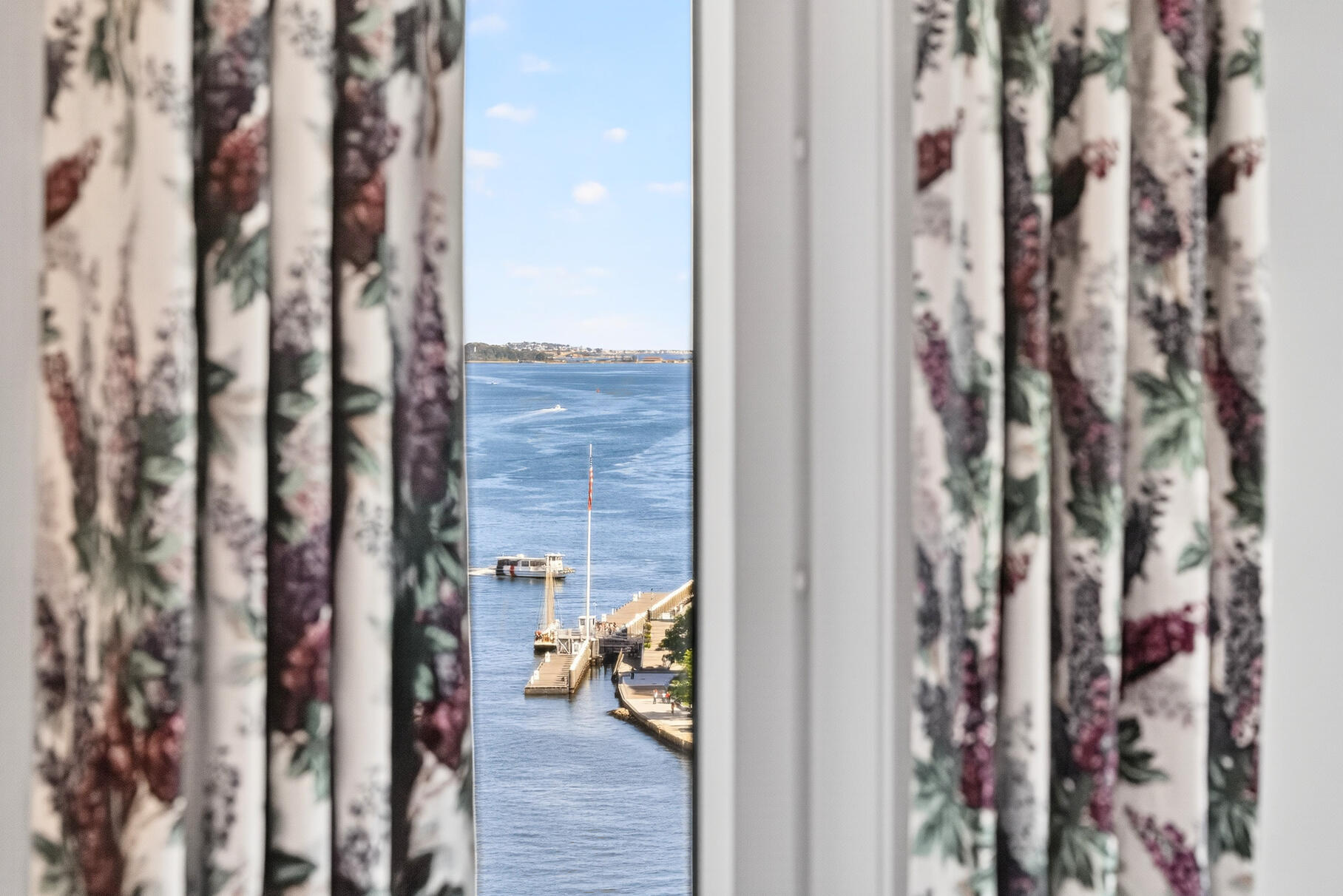 10 Rowes Wharf Boston MA 02110