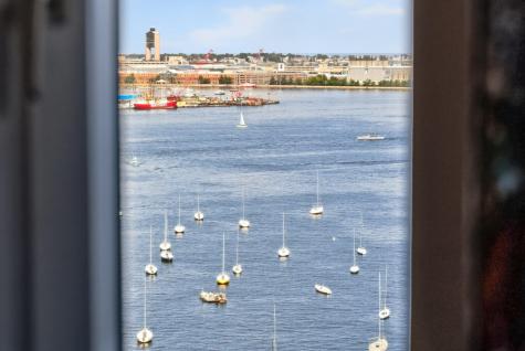 10 Rowes Wharf Boston MA 02110