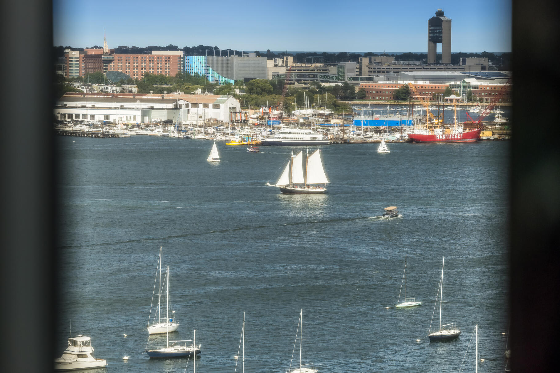 10 Rowes Wharf Boston MA 02110