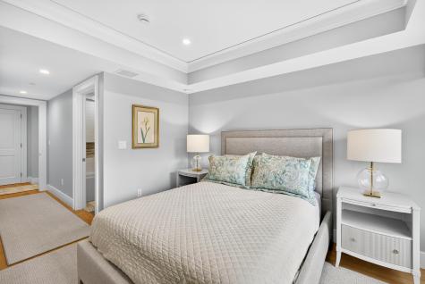 10 Rowes Wharf Boston MA 02110