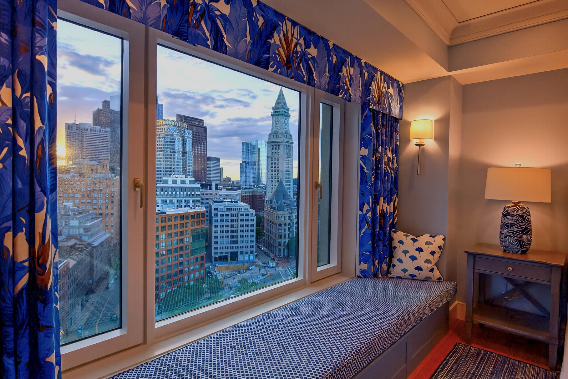 10 Rowes Wharf Boston MA 02110