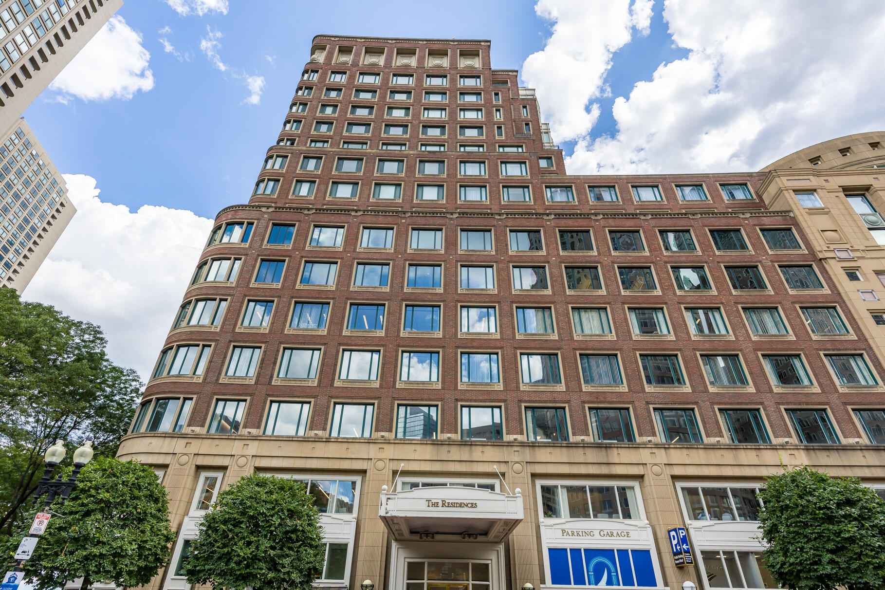 10 Rowes Wharf Boston MA 02110