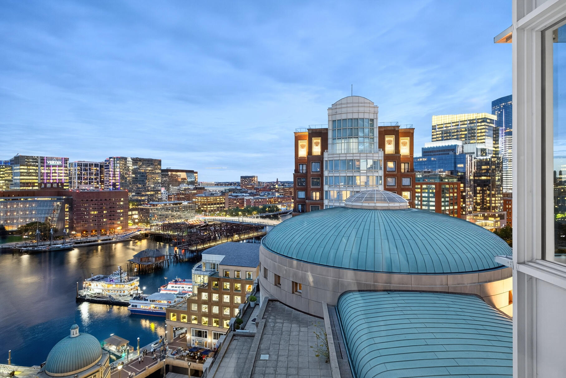 10 Rowes Wharf Boston MA 02110