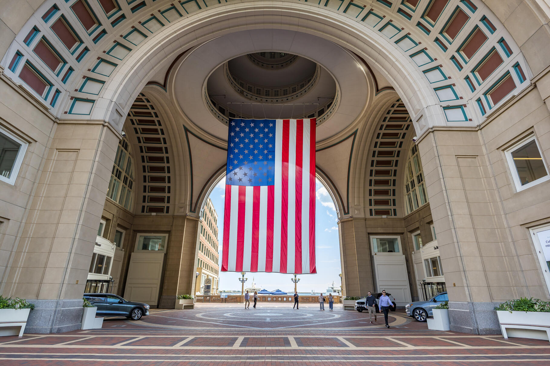 10 Rowes Wharf Boston MA 02110