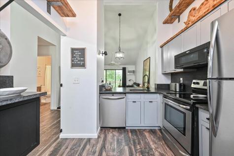 202 Eaton Lane Brewster MA 02631
