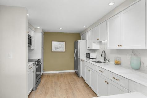 1 Belmont Road Harwich MA 02671