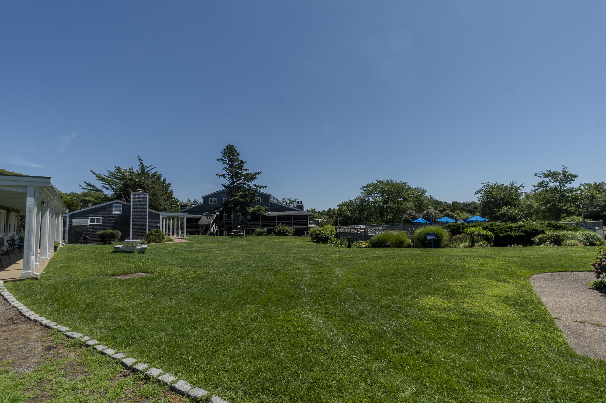 27 Island Inn Road Oak Bluffs MA 02557