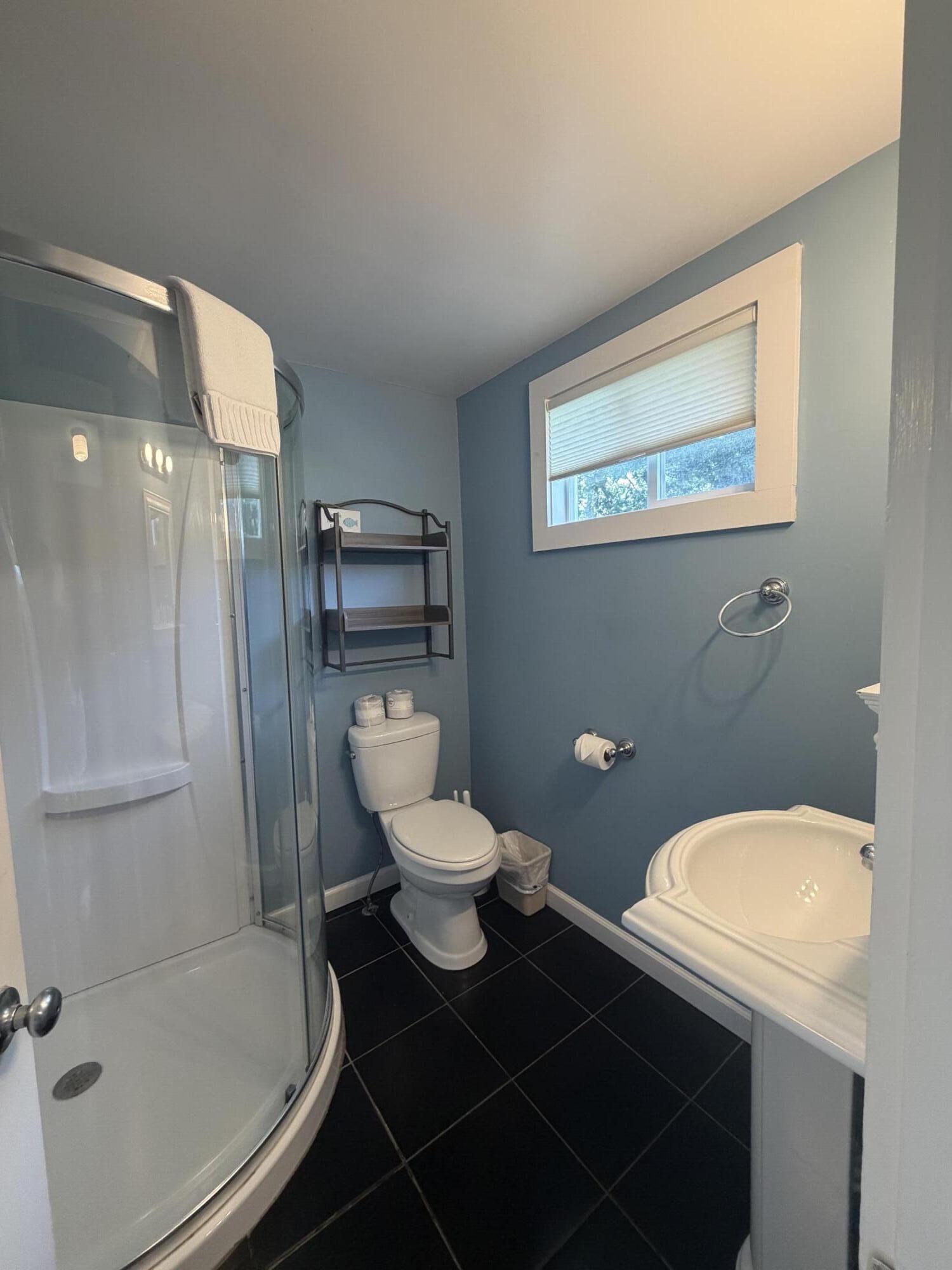 27 Island Inn Road Oak Bluffs MA 02557