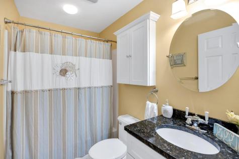 10 Chippers Lane Mashpee MA 02649
