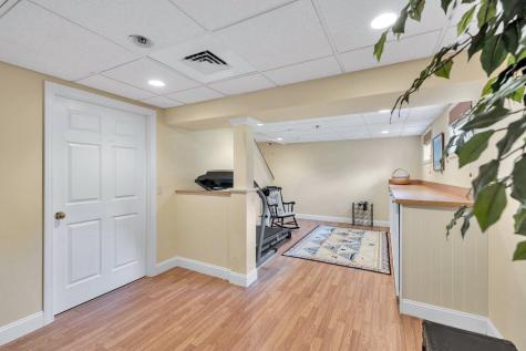 10 Chippers Lane Mashpee MA 02649