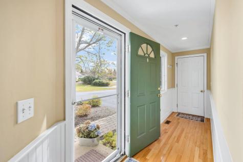 10 Chippers Lane Mashpee MA 02649