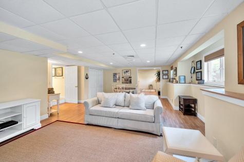 10 Chippers Lane Mashpee MA 02649