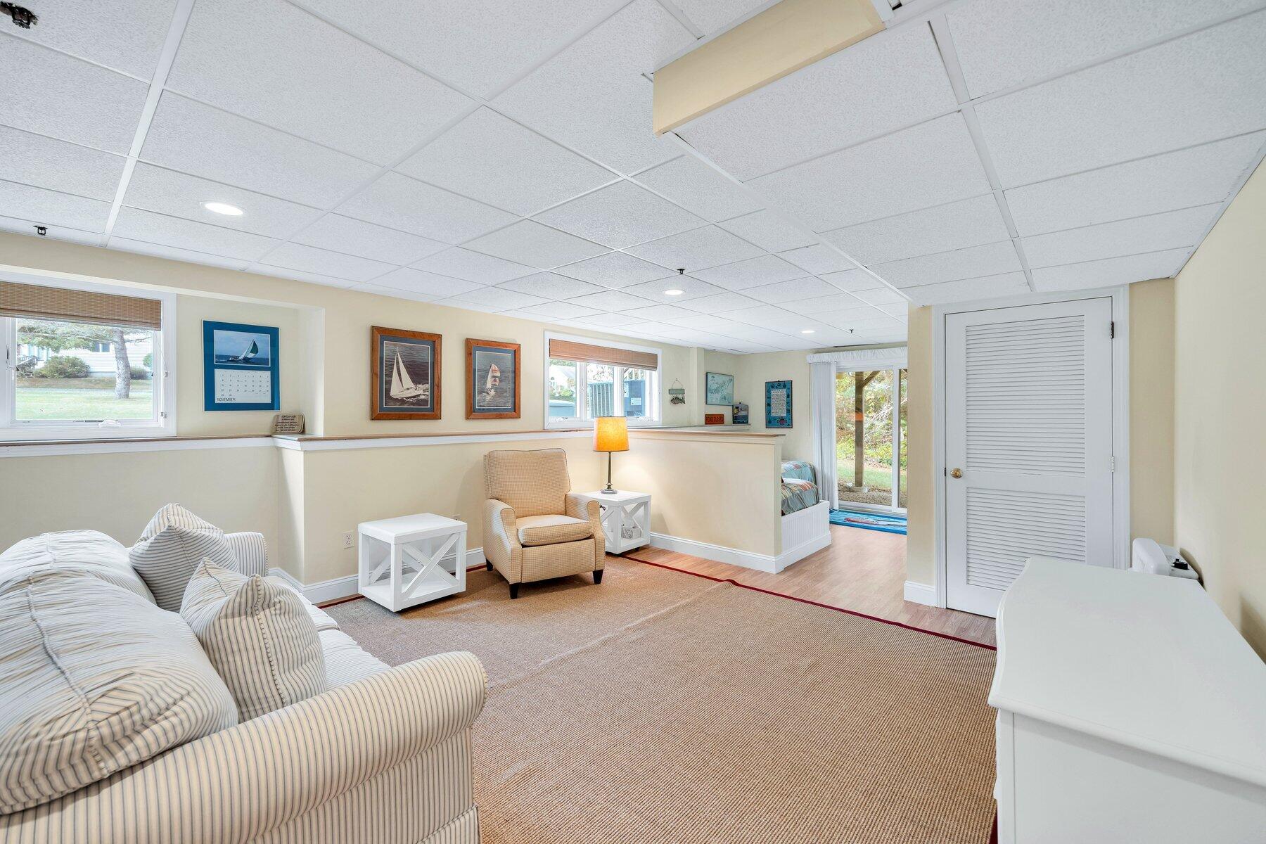 10 Chippers Lane Mashpee MA 02649
