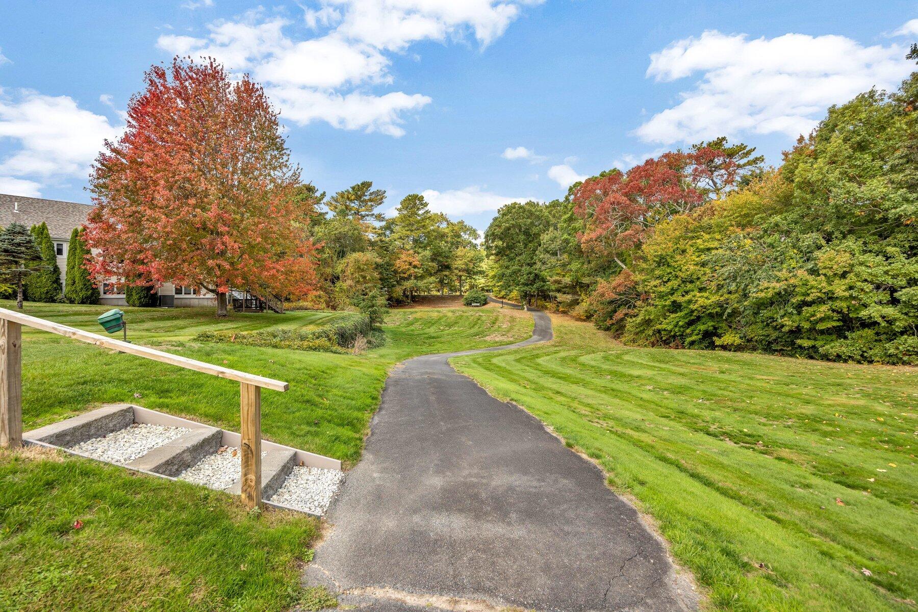 10 Chippers Lane Mashpee MA 02649