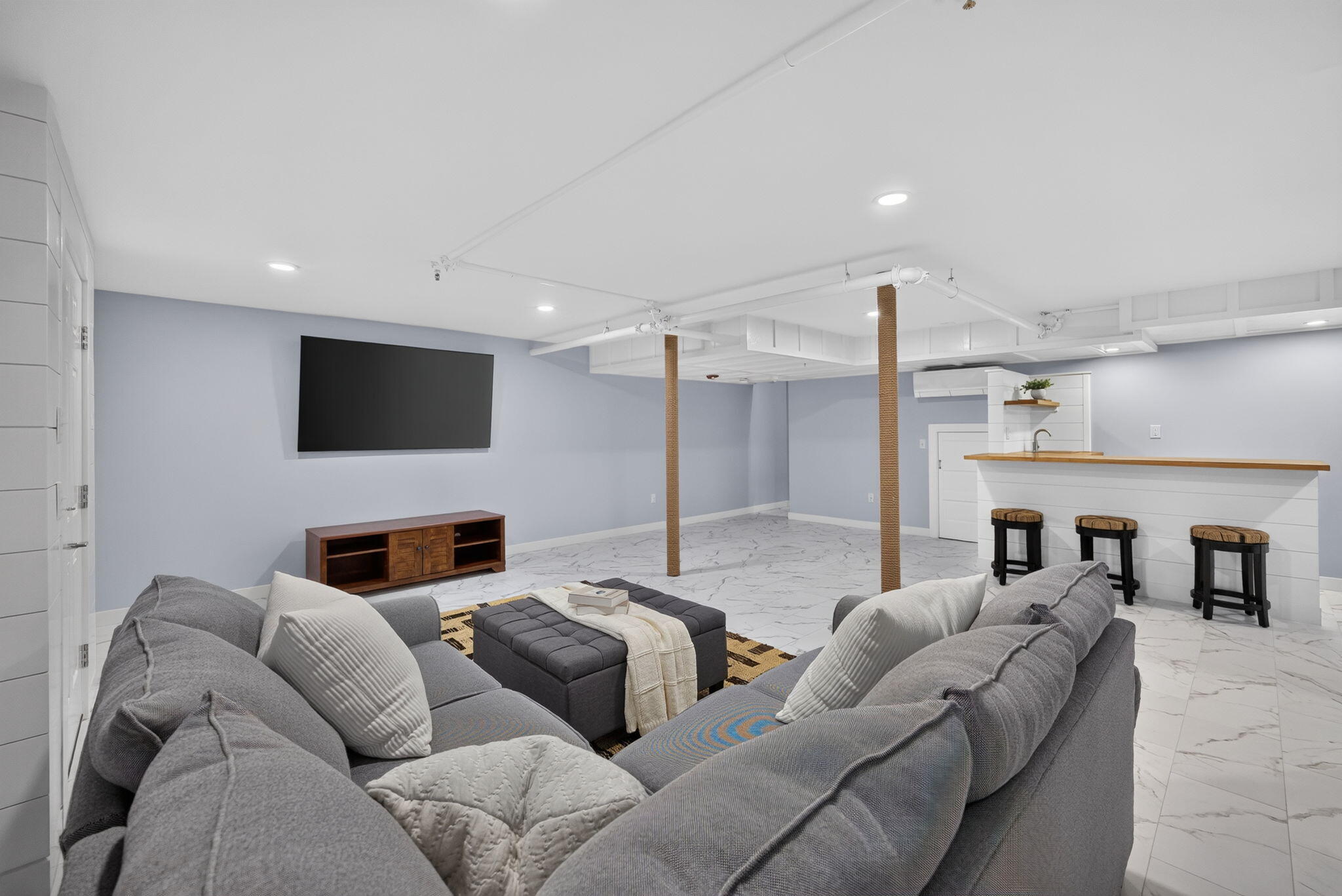 8 Bank Street Eastham MA 02642
