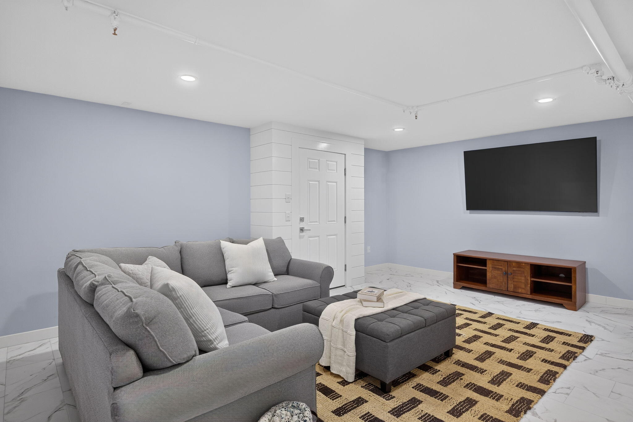 8 Bank Street Eastham MA 02642